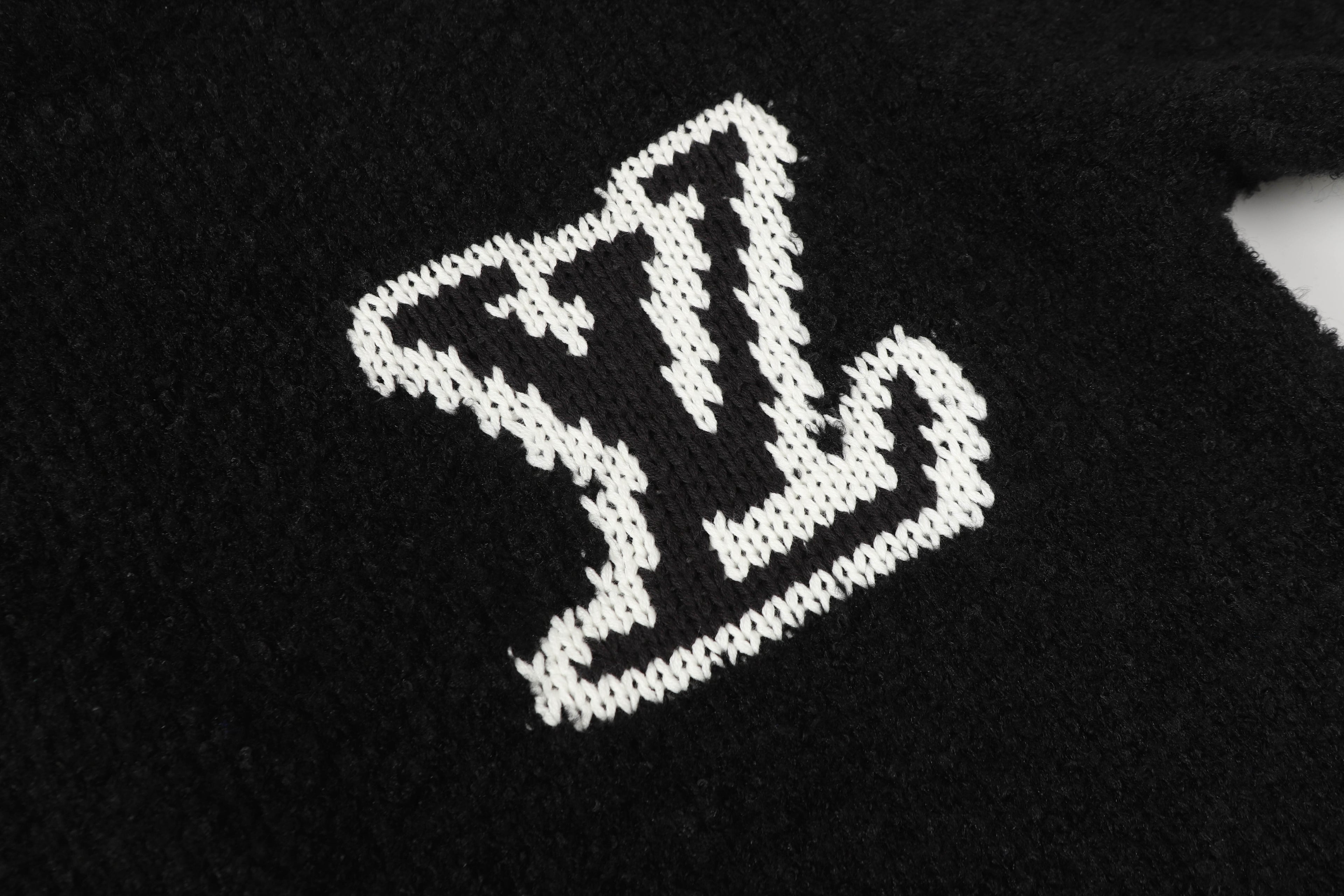 105ZE455U Popular Sweaters