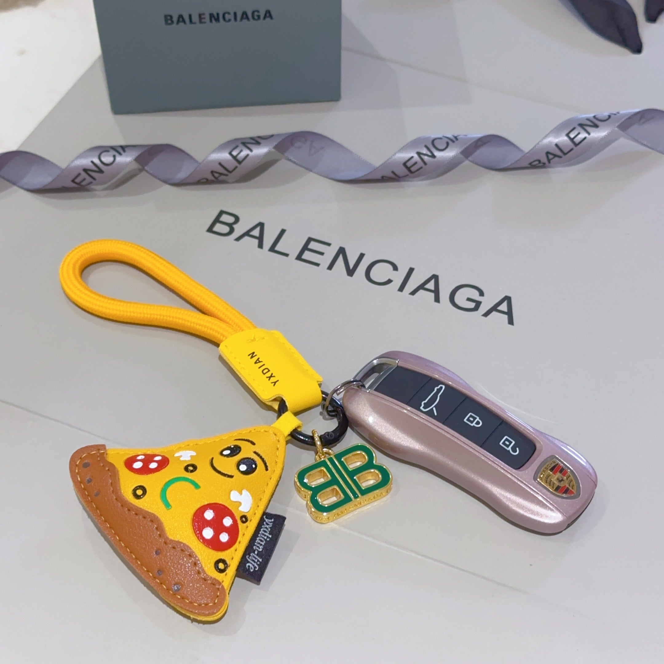 35ZJ64A Popular bag 's charms accessories