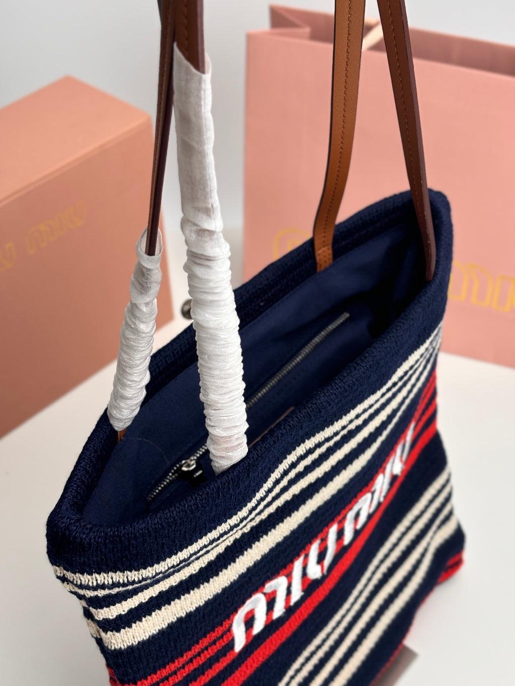1XA77B Popular   Woven Bag