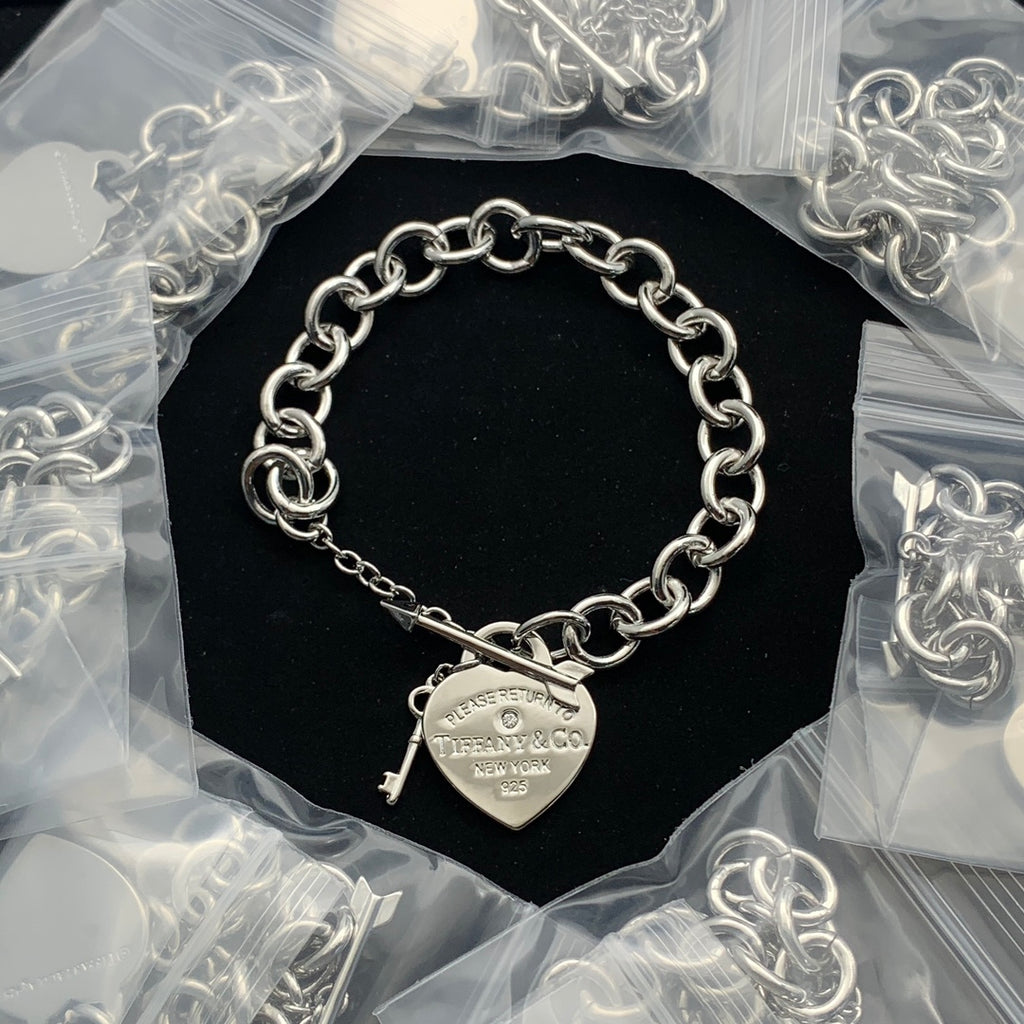 84T26X  Popular    Bracelets Necklaces