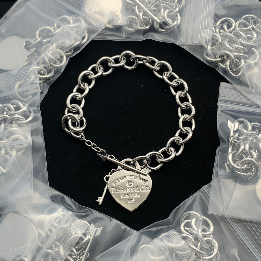 84T26X  Popular    Bracelets Necklaces
