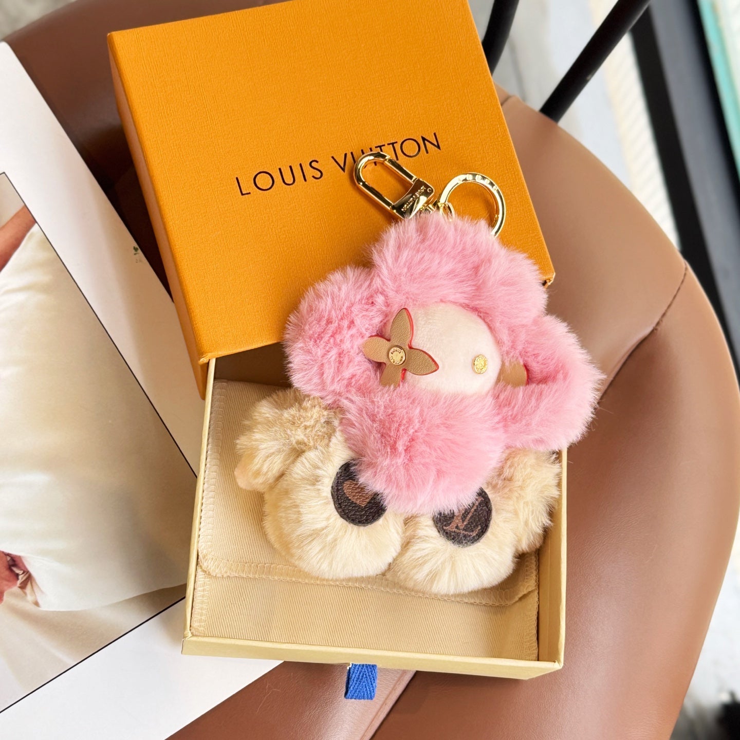 35ZE13A Popular bag 's charms accessories