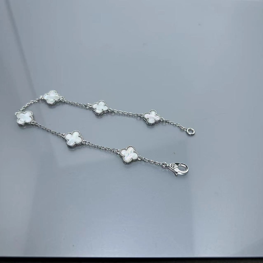 5XVA183K  Popular bracelets 6 flowers mini size 0.9cm flower