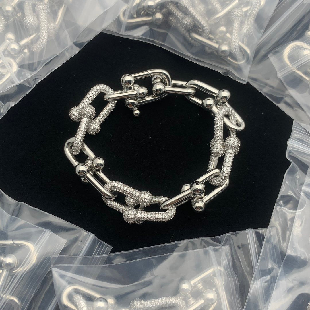 8XT32X  Popular   Earring Bracelets Necklaces