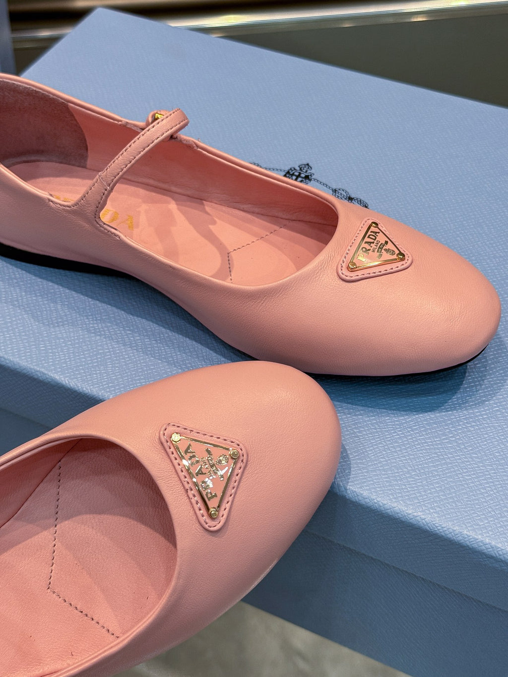 2105QP381Z Popular high-quality Shoes