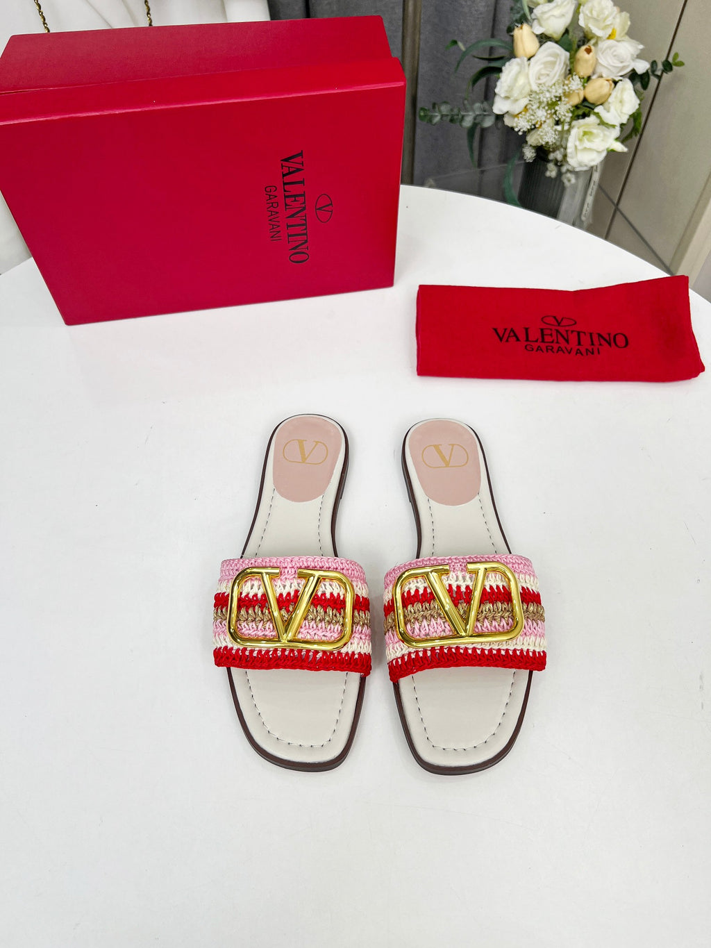 255QVL31Z Popular Slippers