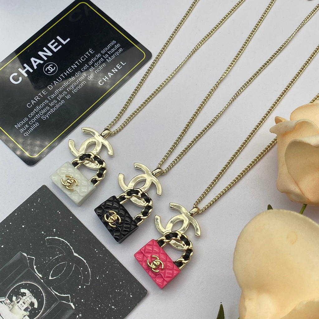 15QC135X Popular Necklace