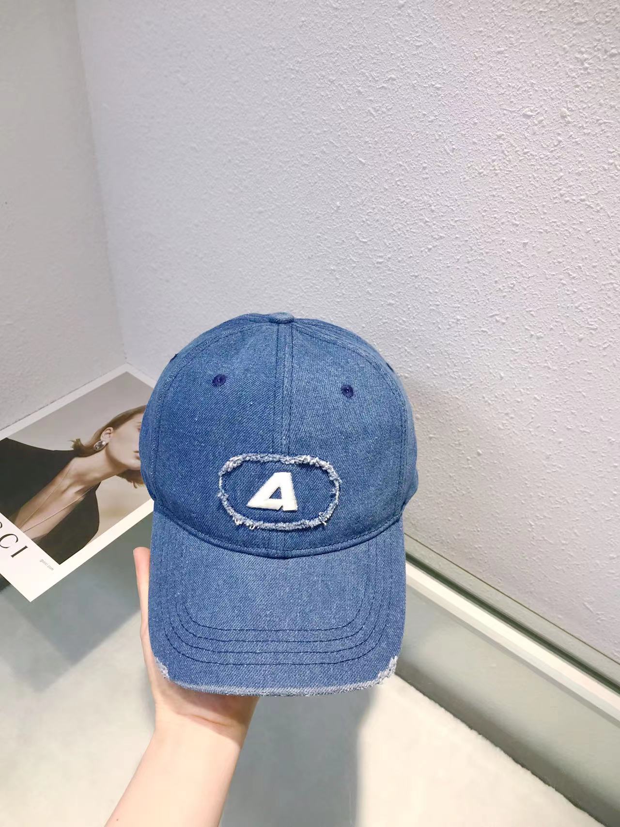 16XA11M Popular hats
