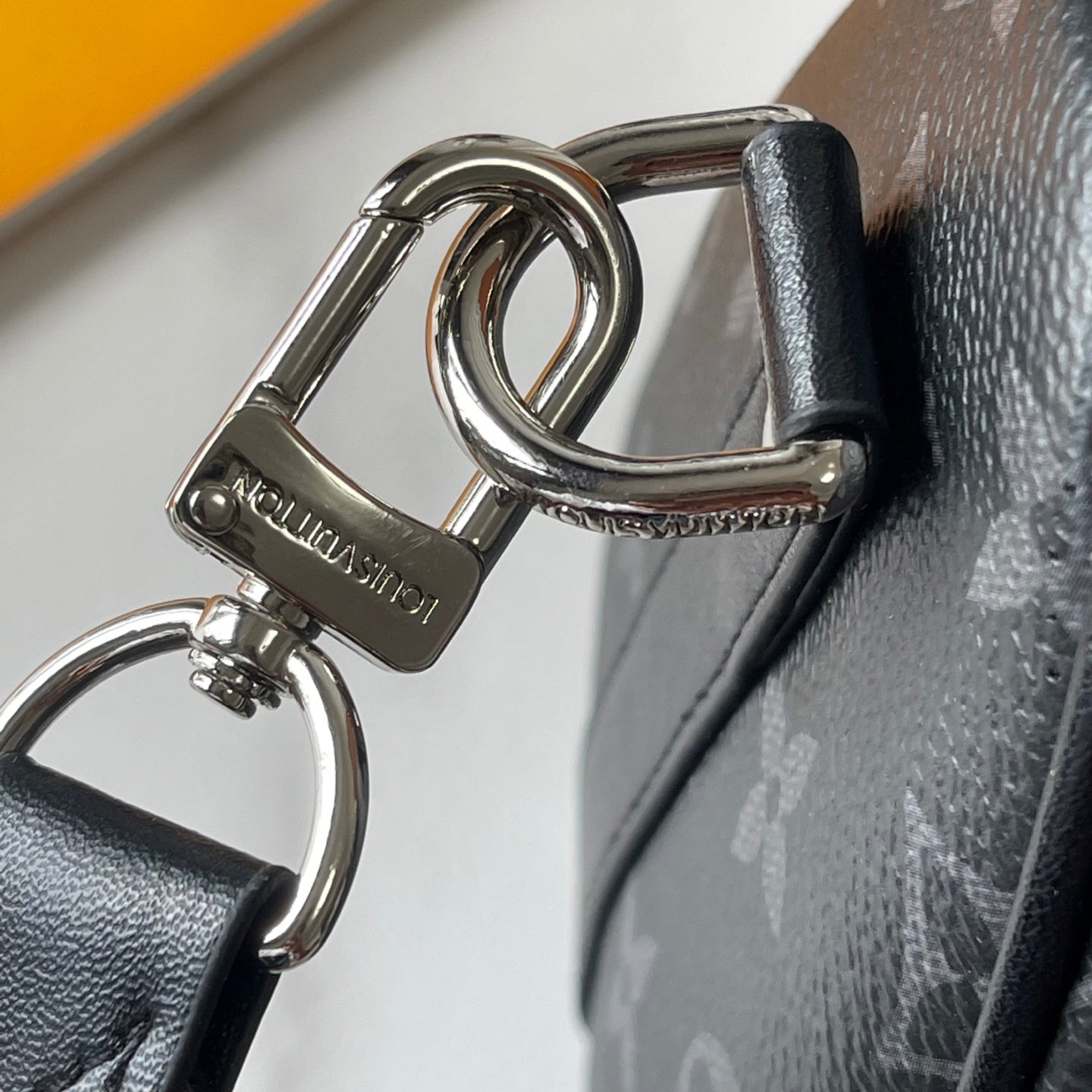 146PE33B Popular leather bag