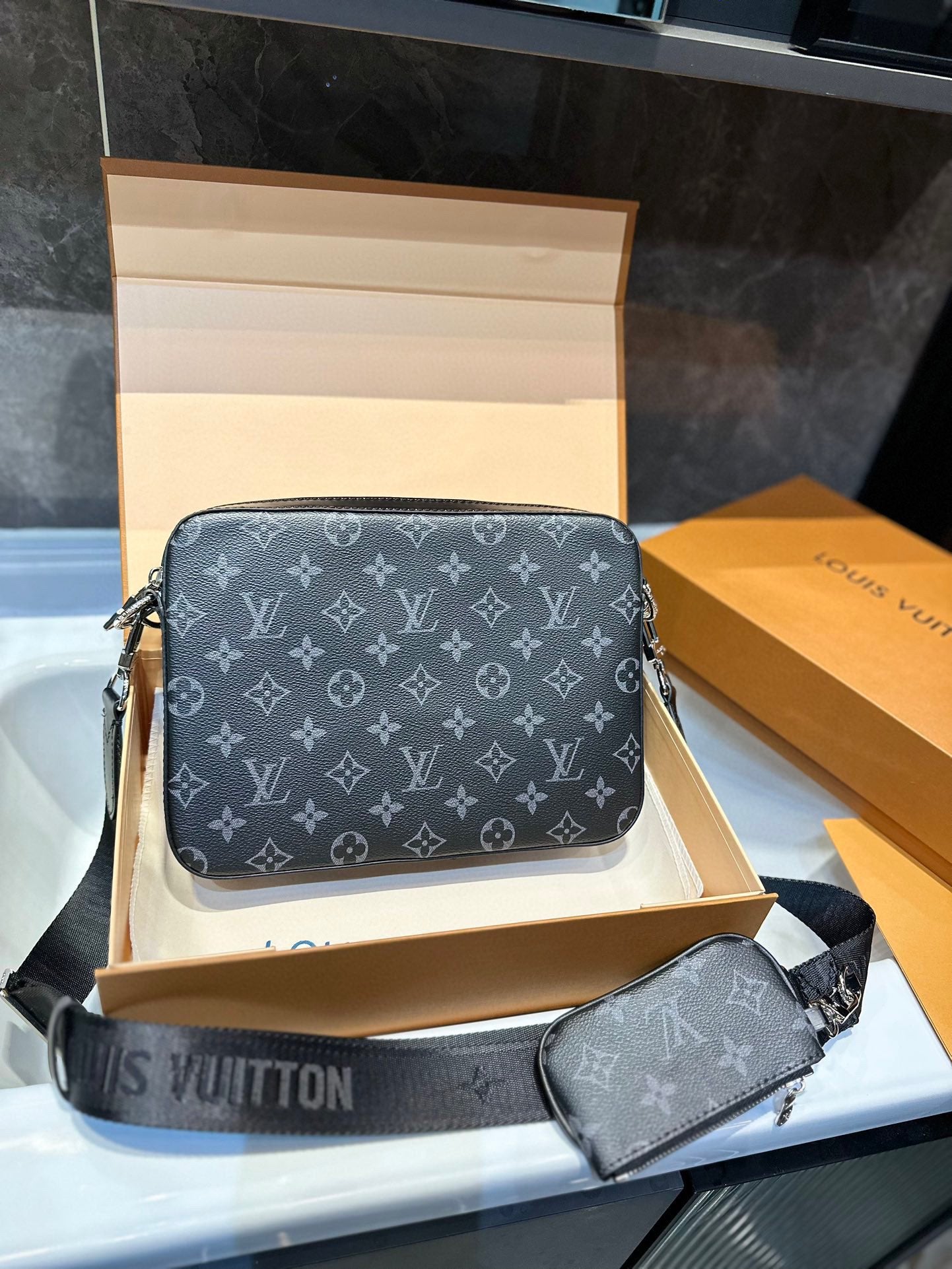 6XE232B Popular  leather bag 