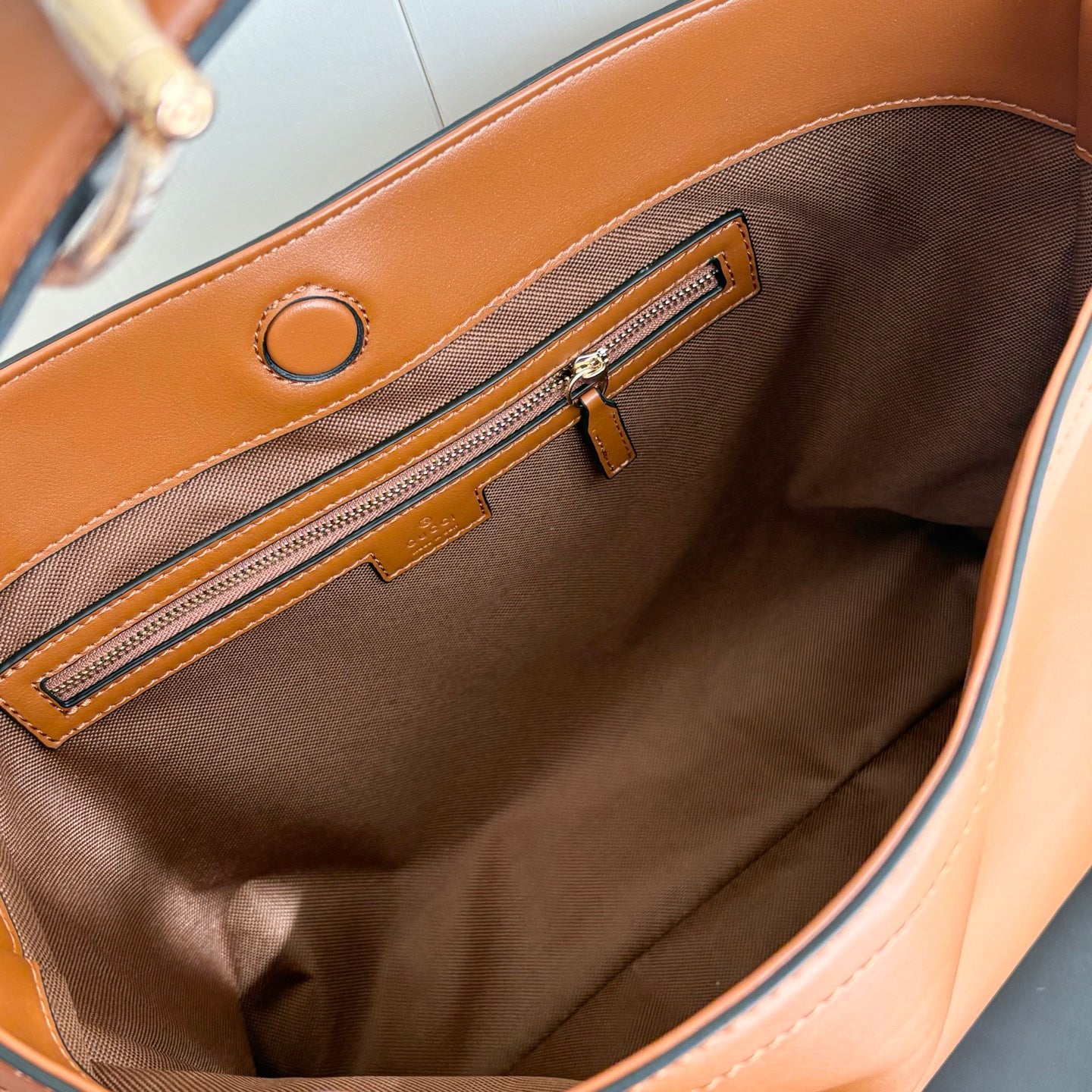 136PC56B Popular leather bag