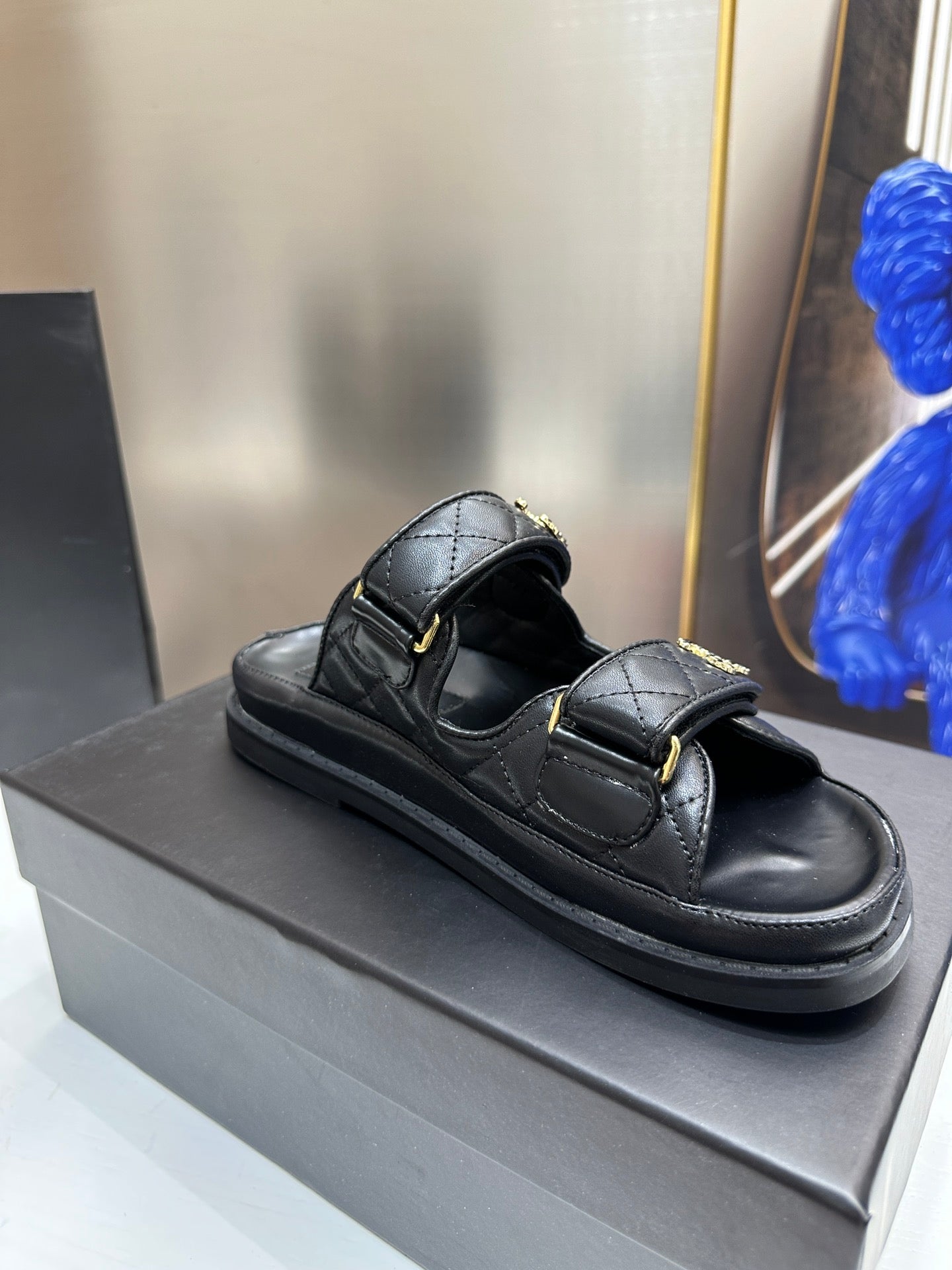 145RC1Z Popular sandals