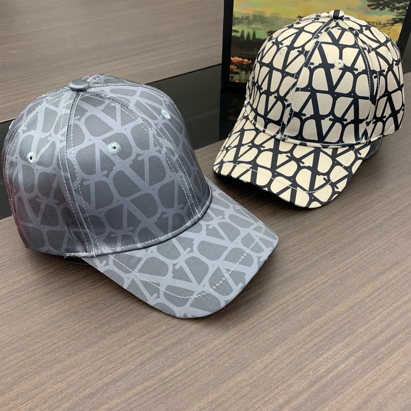 125ZVL523M Popular  hats