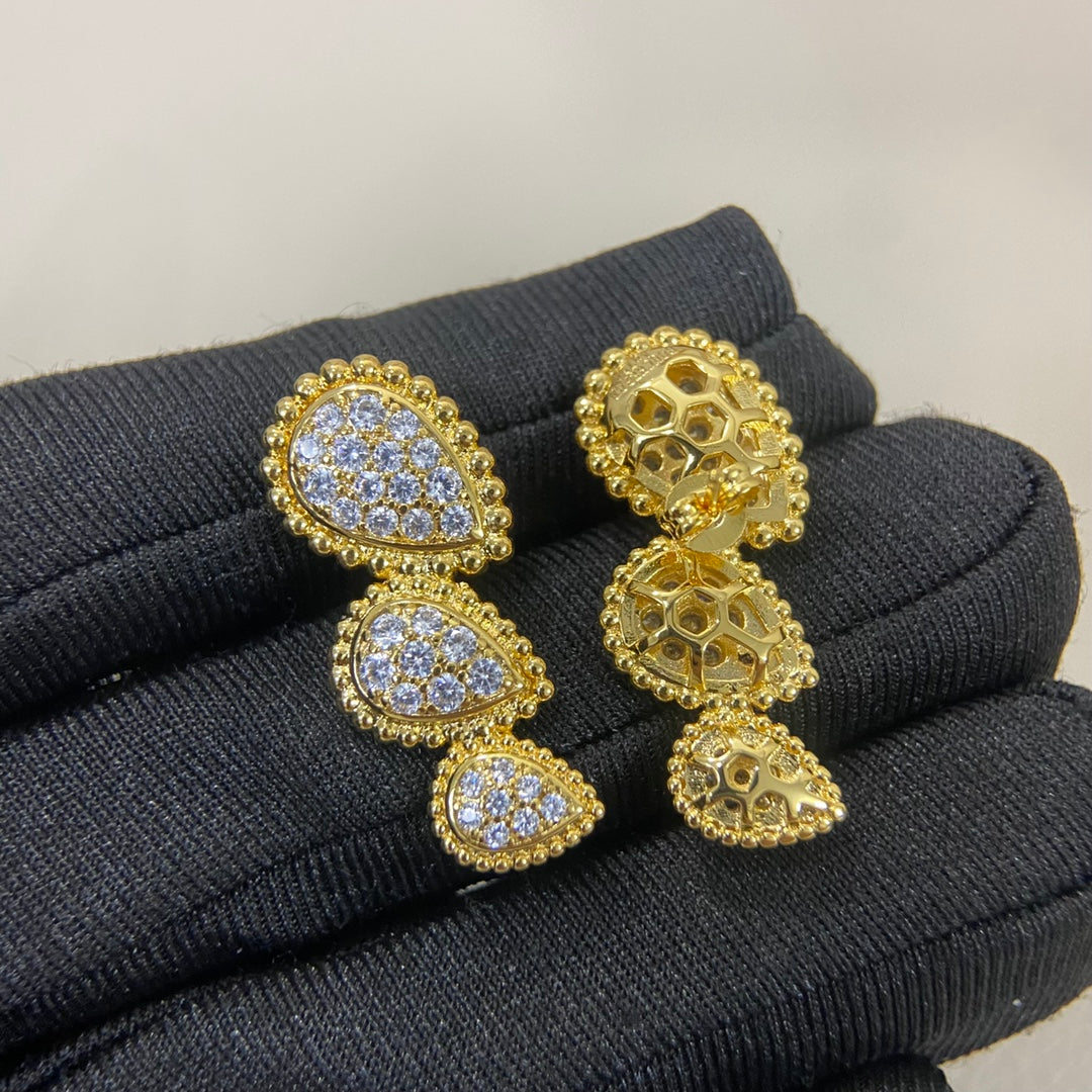 55ZA32E Popular Earrings