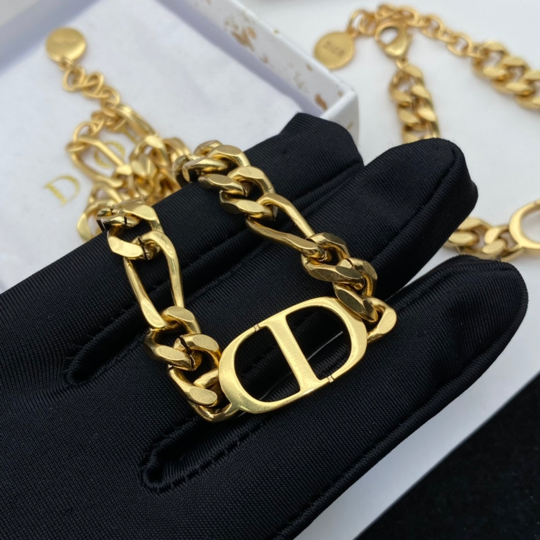 1XD319X Popular  Necklaces  Bracelets