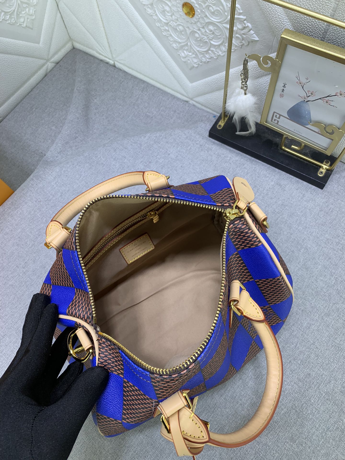 2XE269B Popular  leather bag 