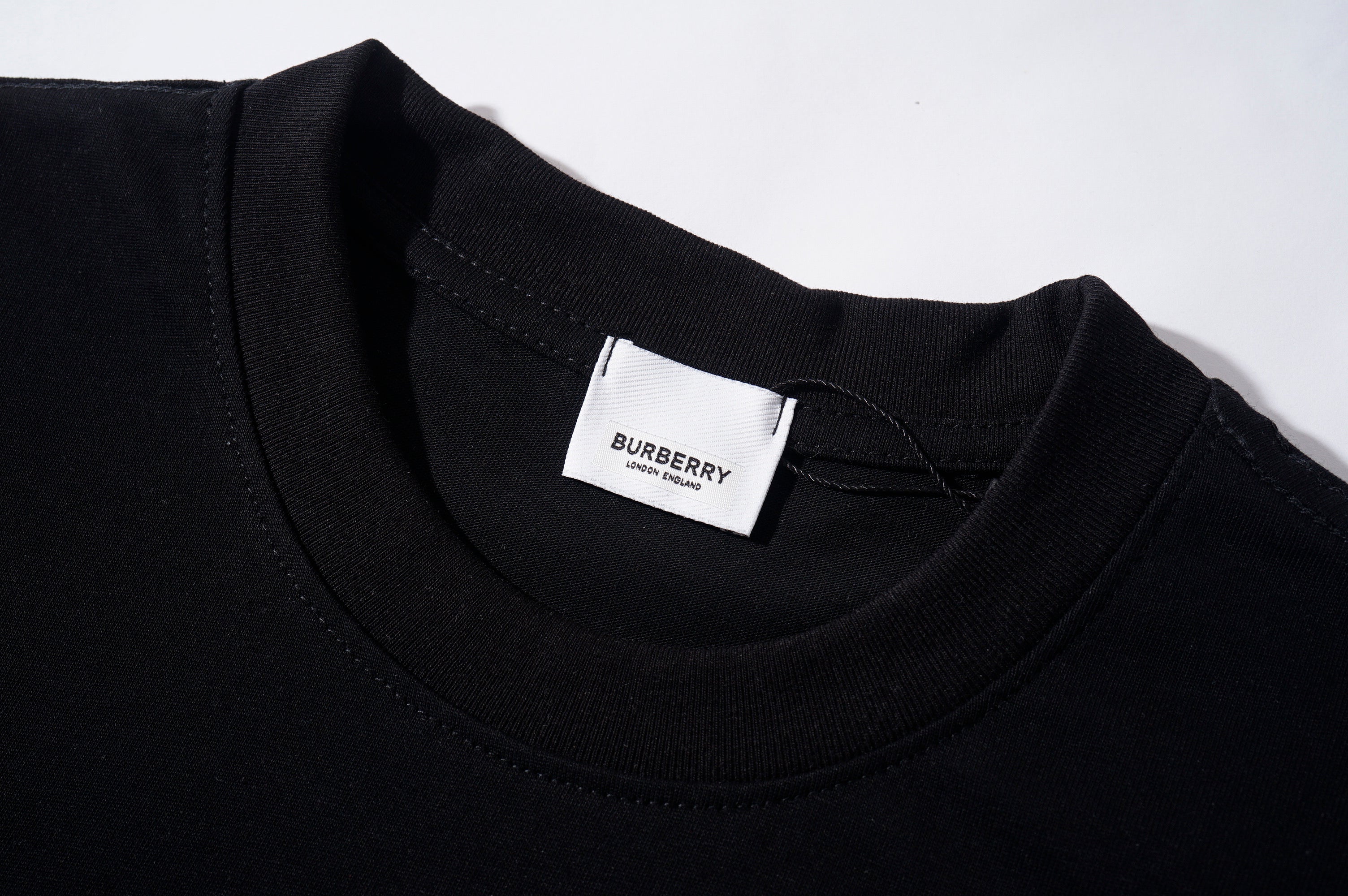 125WR23U  Popular T-shirts