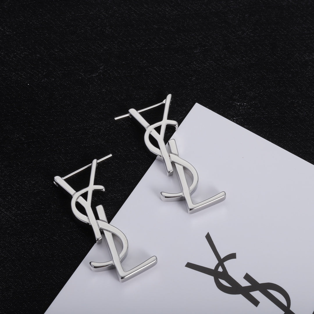 1XSL2E  Popular Earrings