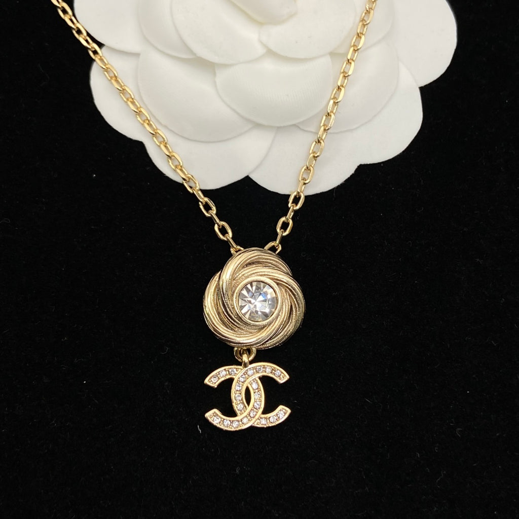 55QC244X Popular Necklace