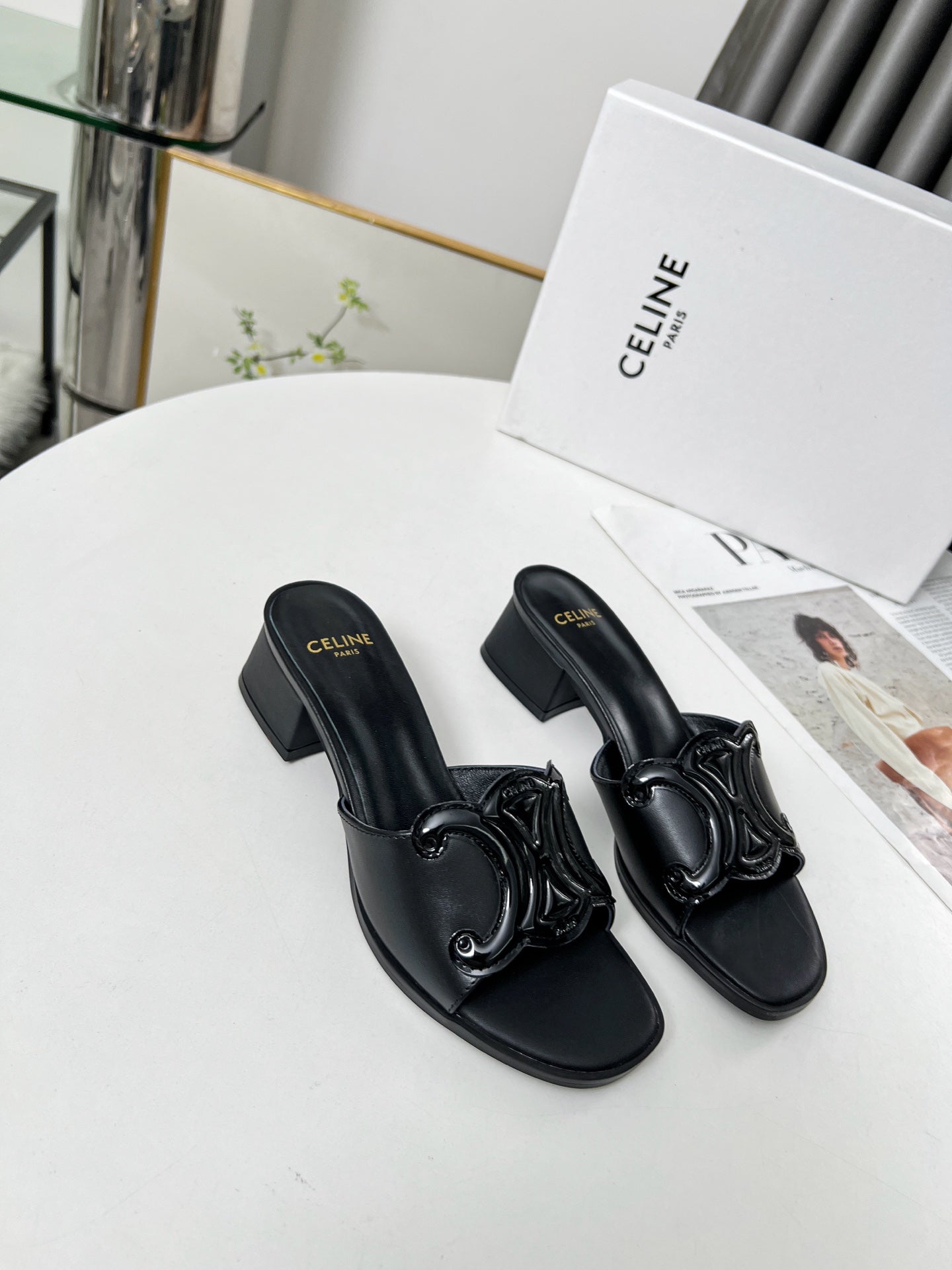 255QCL51Z Popular leather shoes