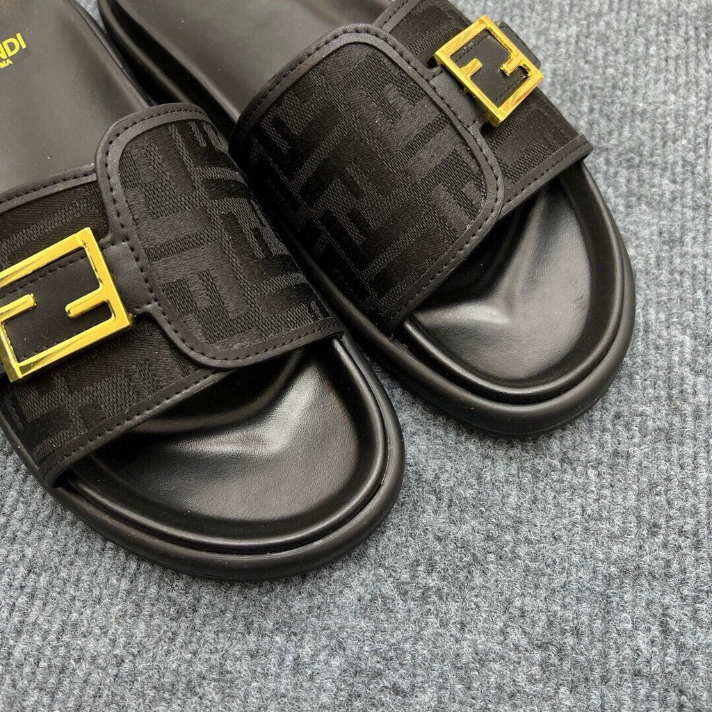 54F37Z Popular slippers