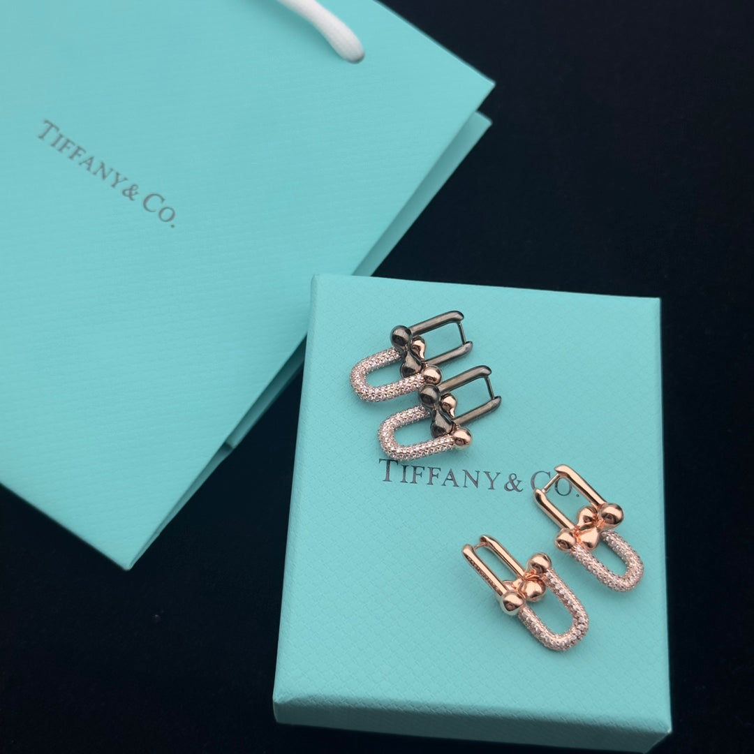 8XT32X  Popular   Earring Bracelets Necklaces