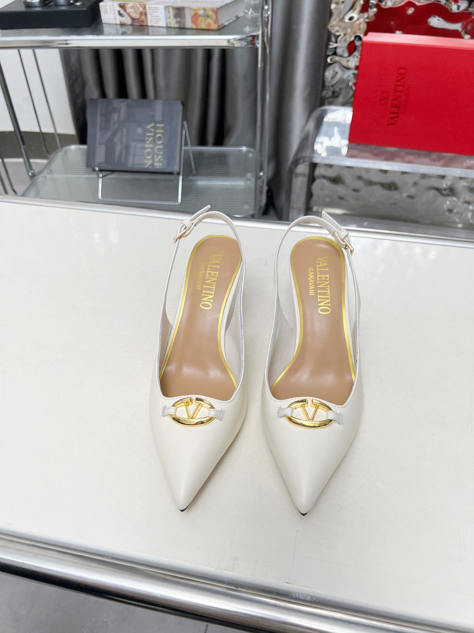 245RVL17Z  Popular leather  High heels