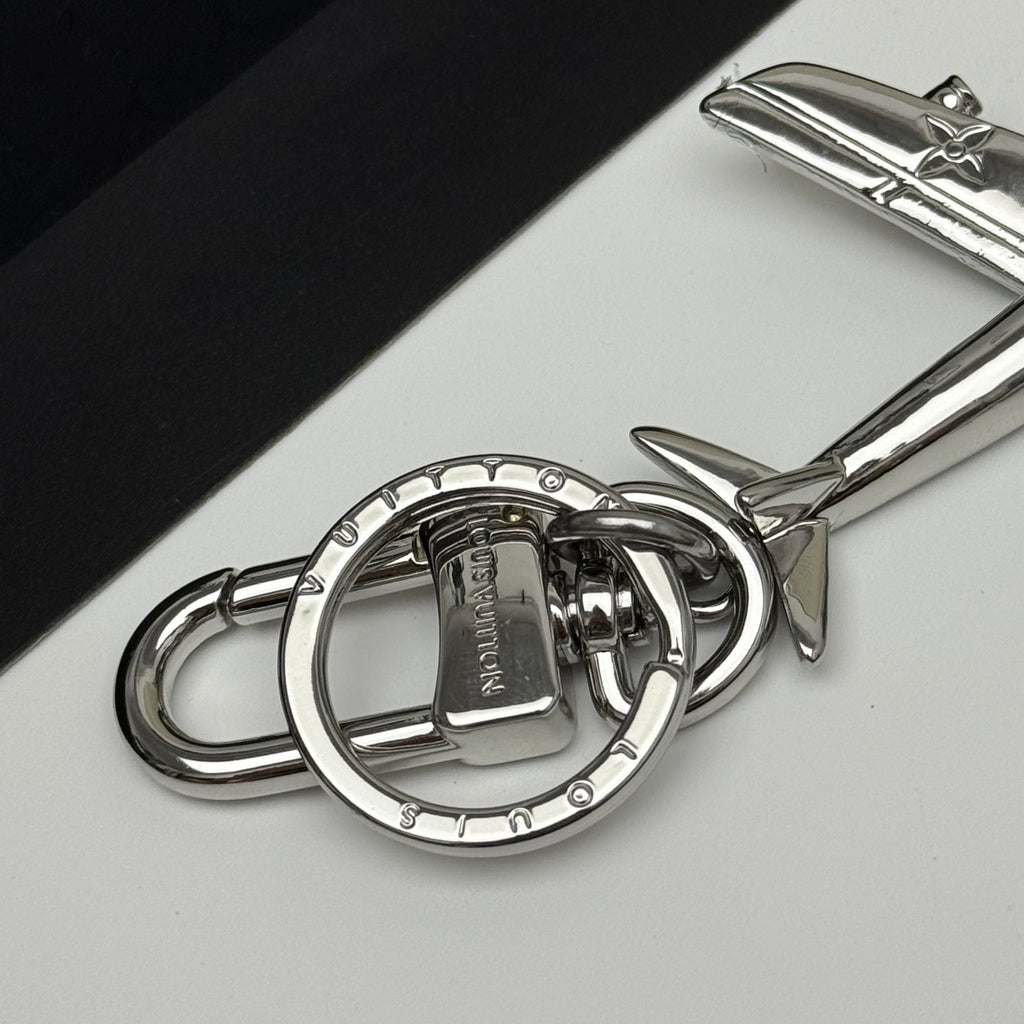 35ZE41A Popular bag 's charms accessories