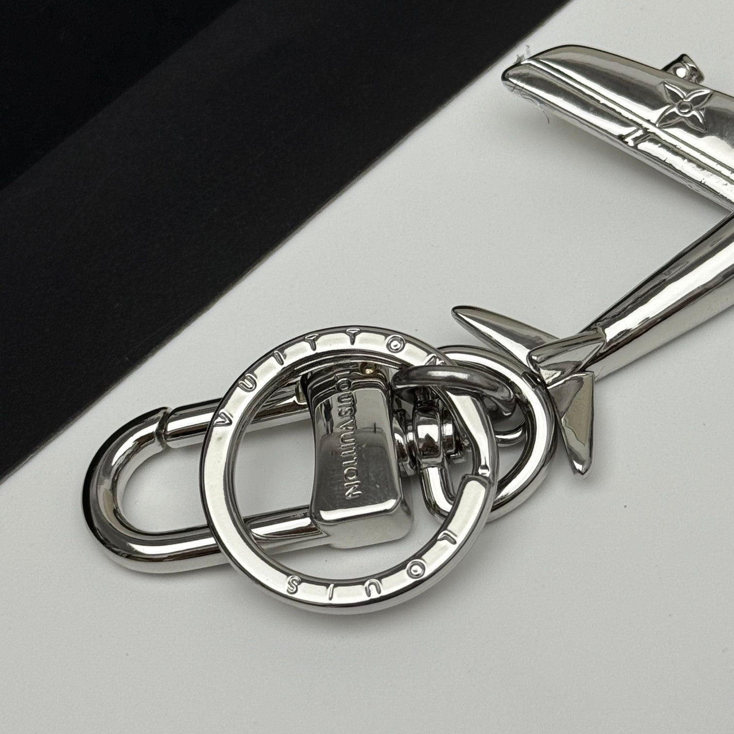 35ZE41A Popular bag 's charms accessories