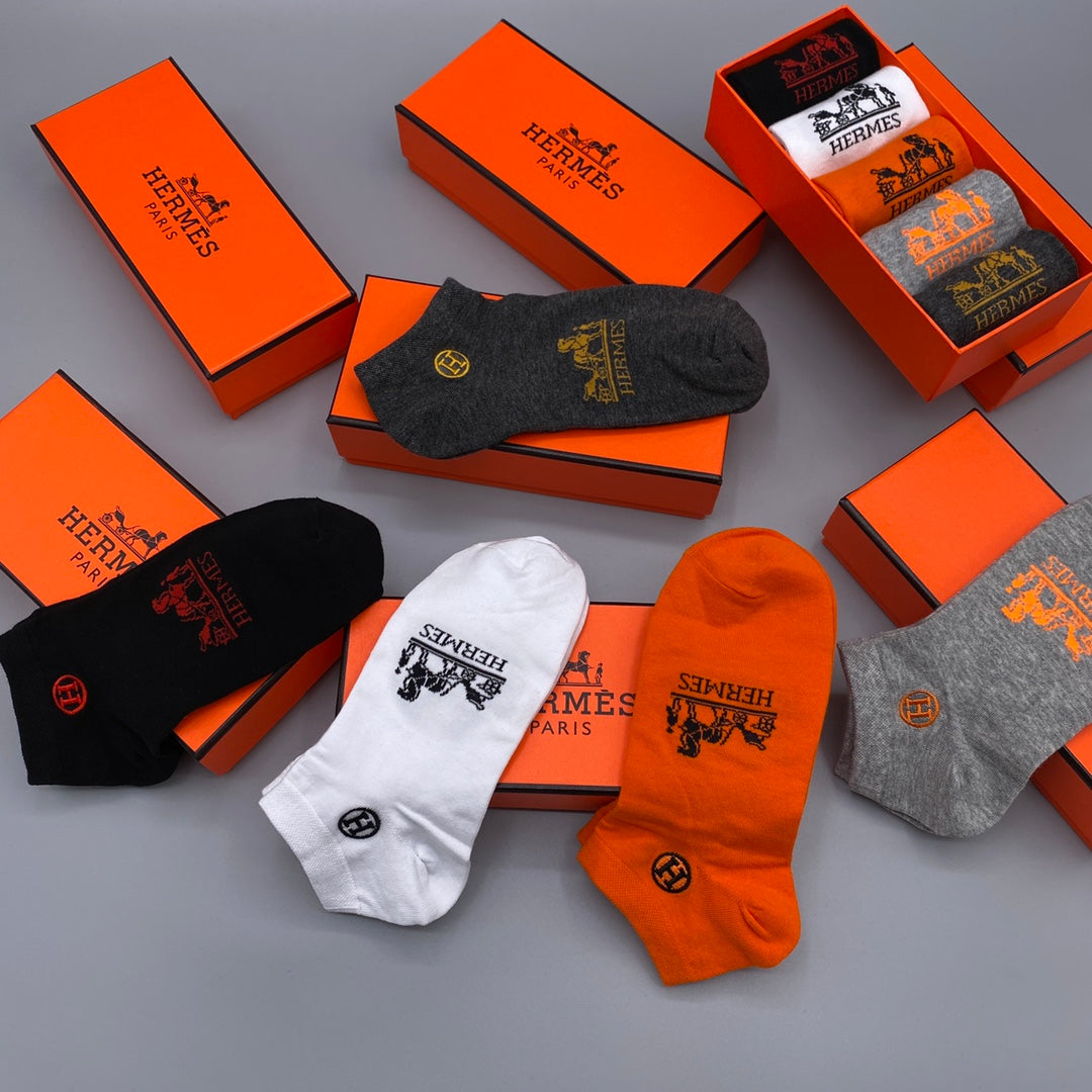 235QH55S Popular socks(5 pairs )