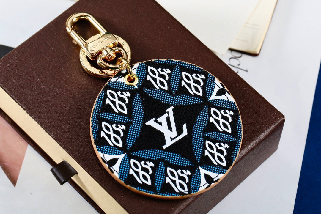 35ZE90A Popular bag 's charms accessories