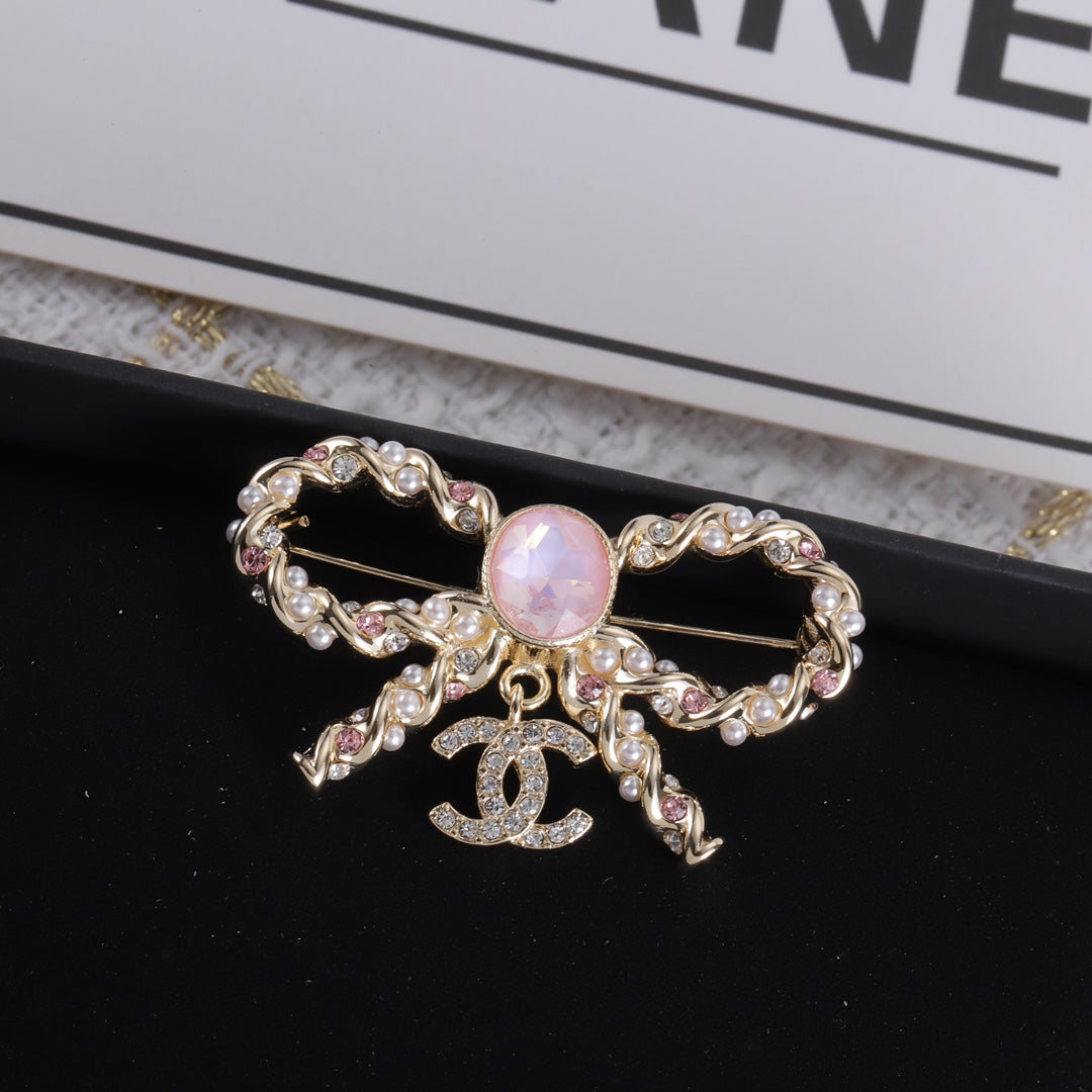 55ZC93X Popular Brooch