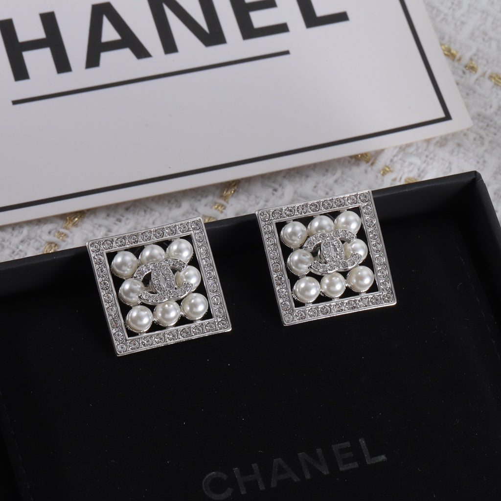 14C376E Popular Earrings