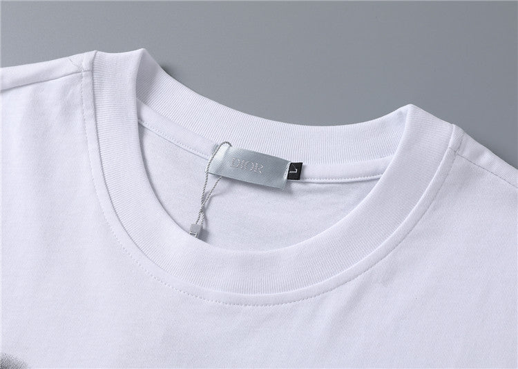 135WD76U  Popular T-shirts