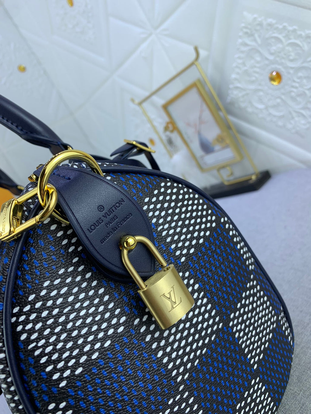2XE269B Popular  leather bag 
