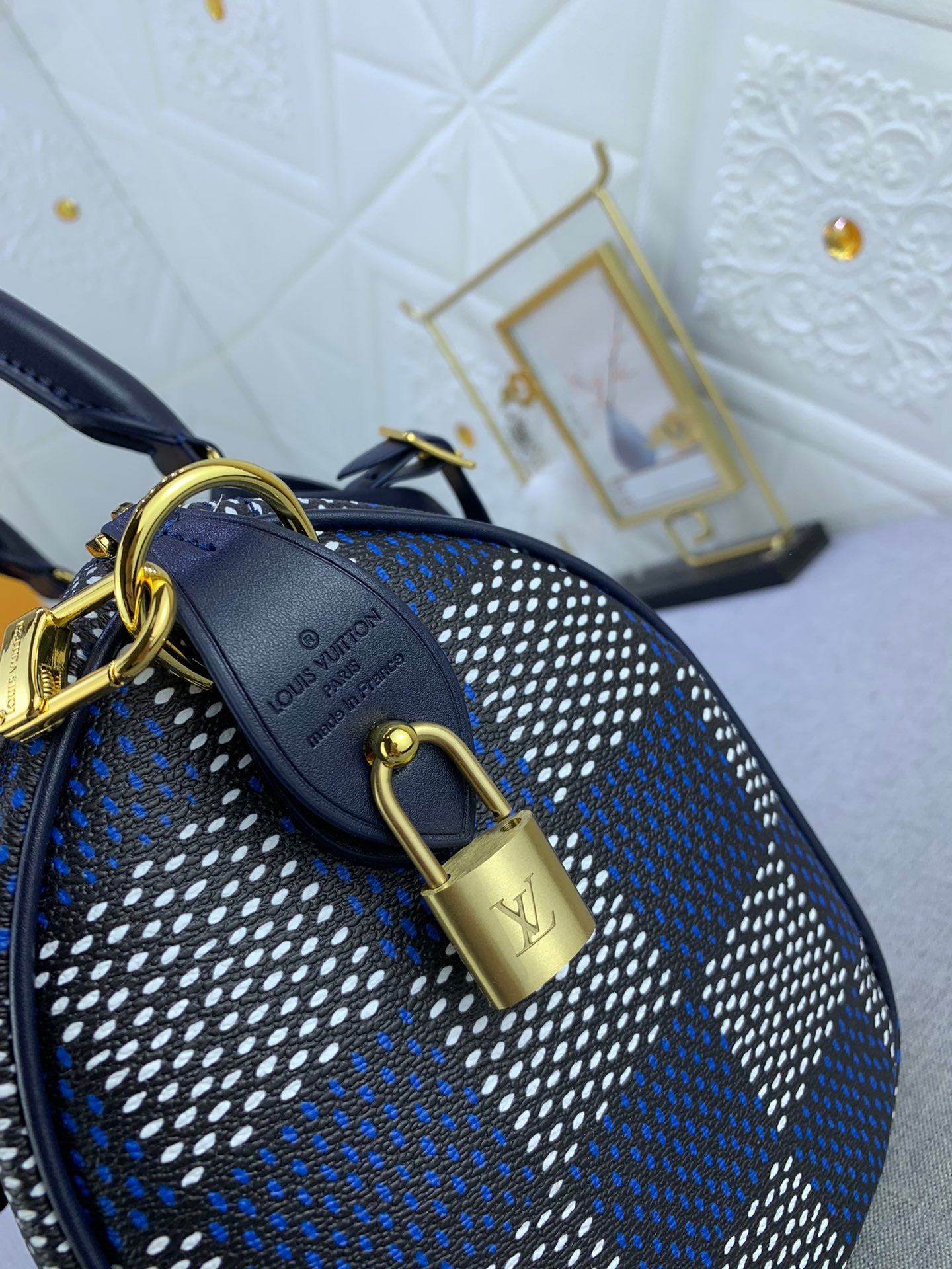 2XE269B Popular  leather bag 