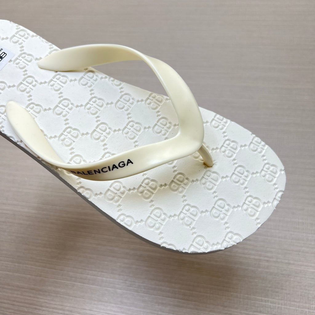 5QB16Z Popular Slippers