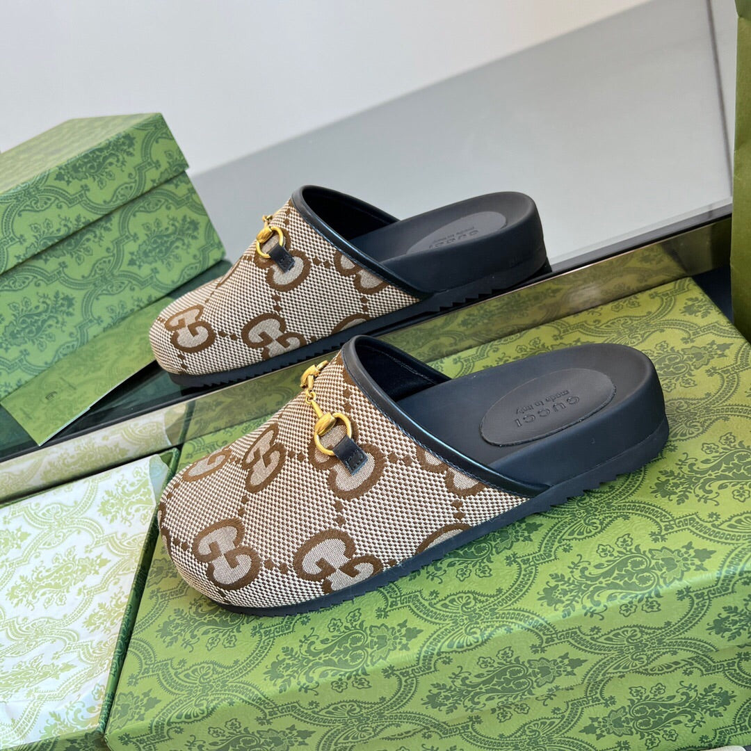 2YB26Z Popular Slippers