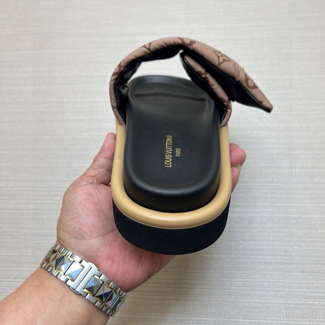 5QE9Z Popular Slippers