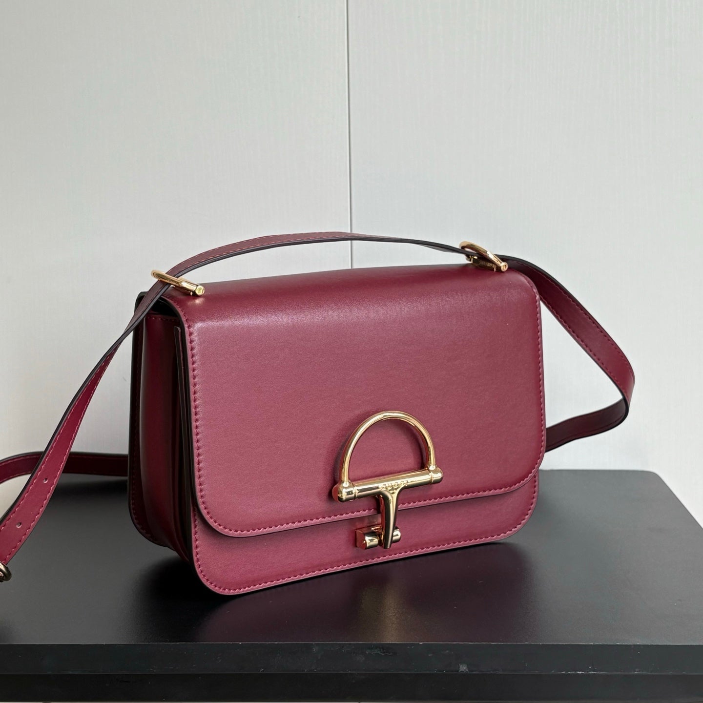 136PB110B Popular leather bag