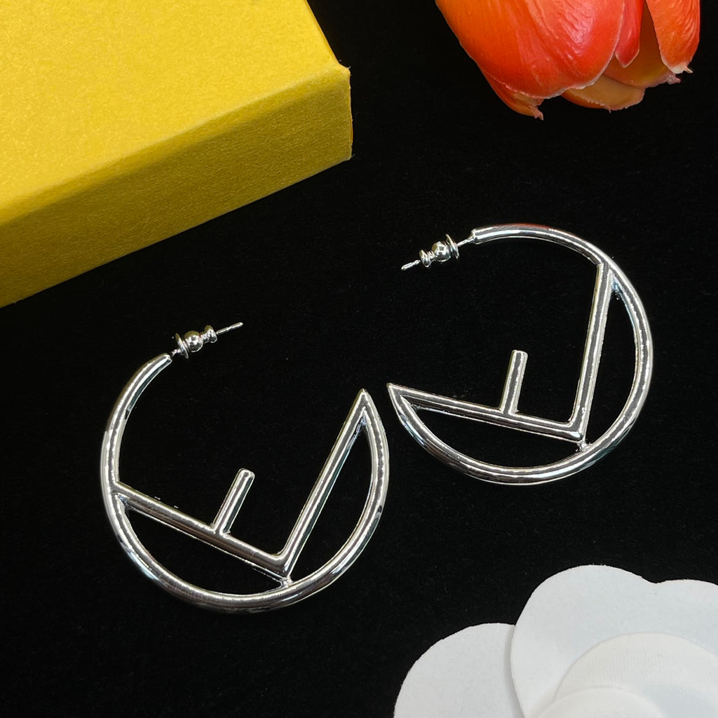 14F647E Popular  Earrings