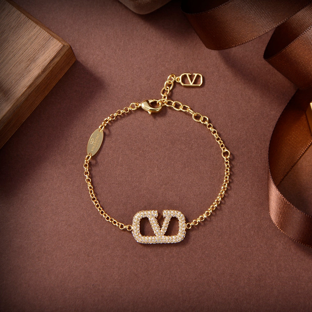 1YVL243K  Popular Bracelets