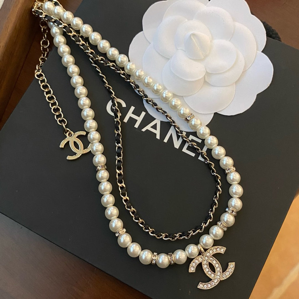 15QC124X Popular Necklace