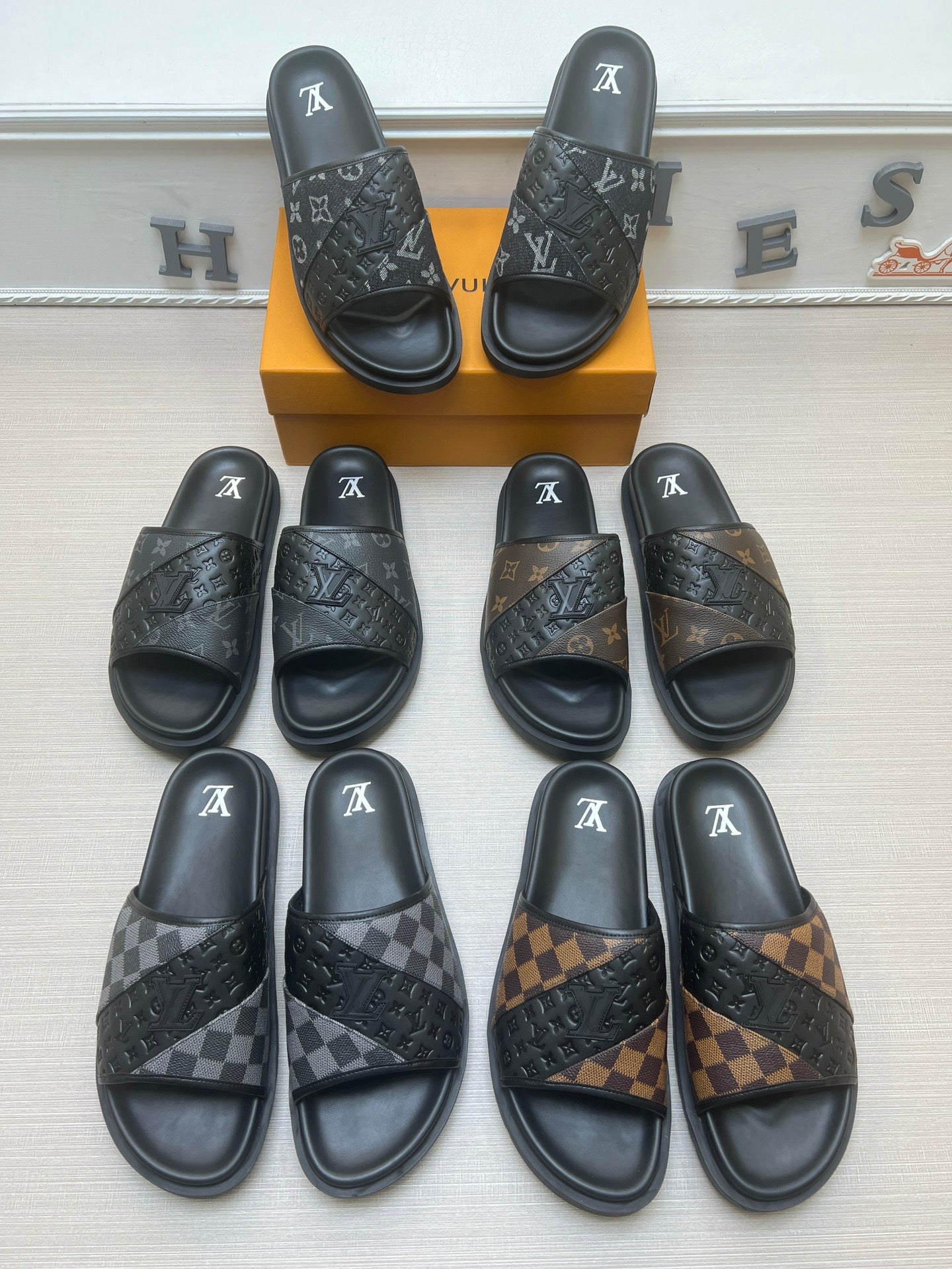 54E2Z Popular slippers