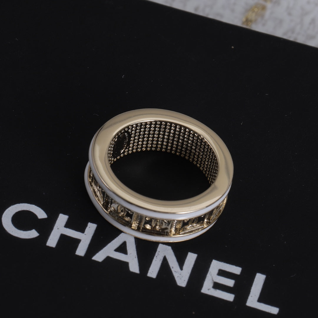 14C157J Popular  rings