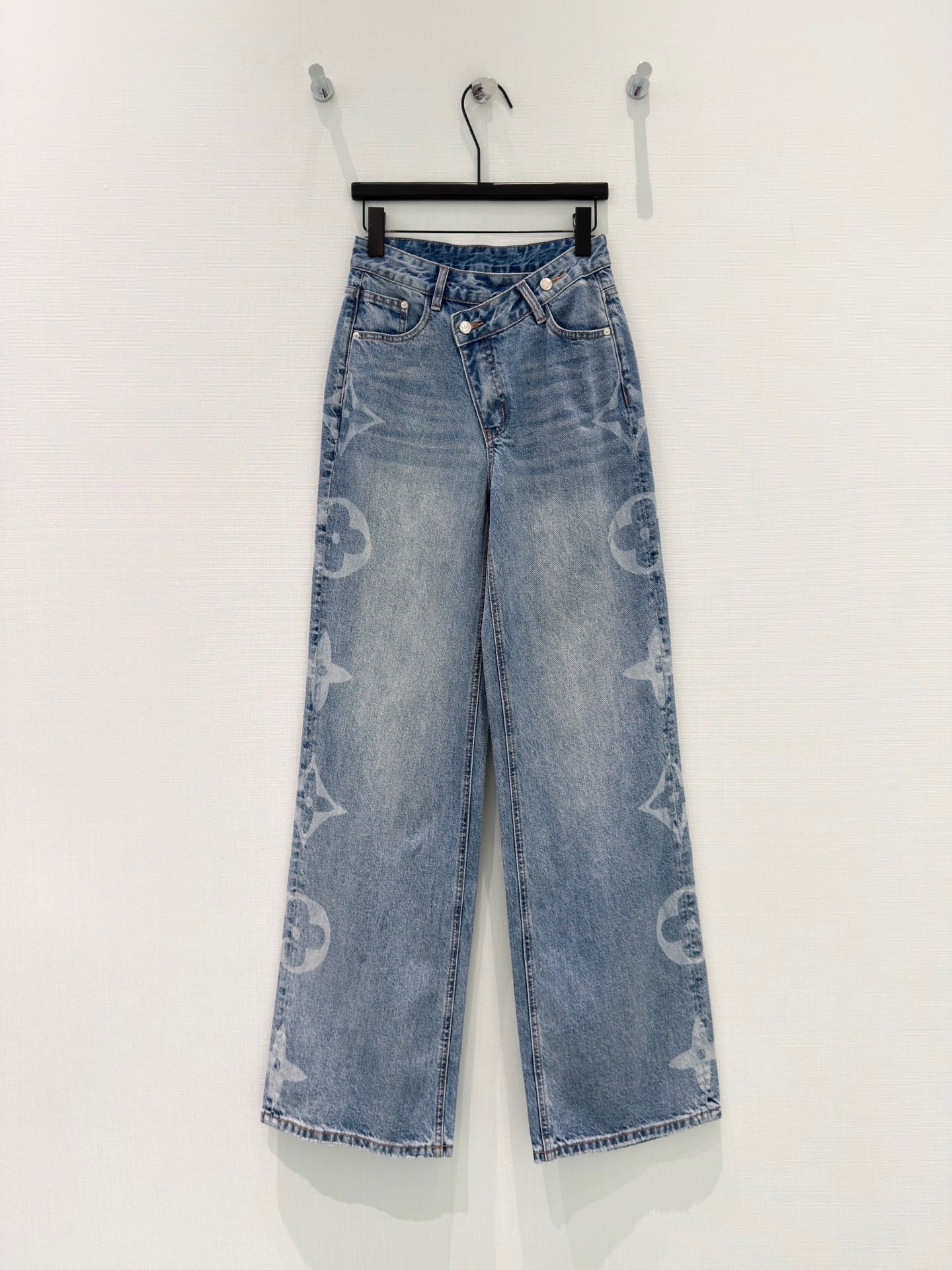 U2X56E26 Popular Pants fashion jeans