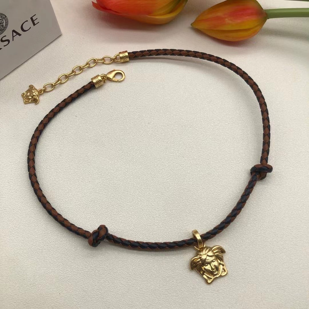 15QV139X Popular Necklace