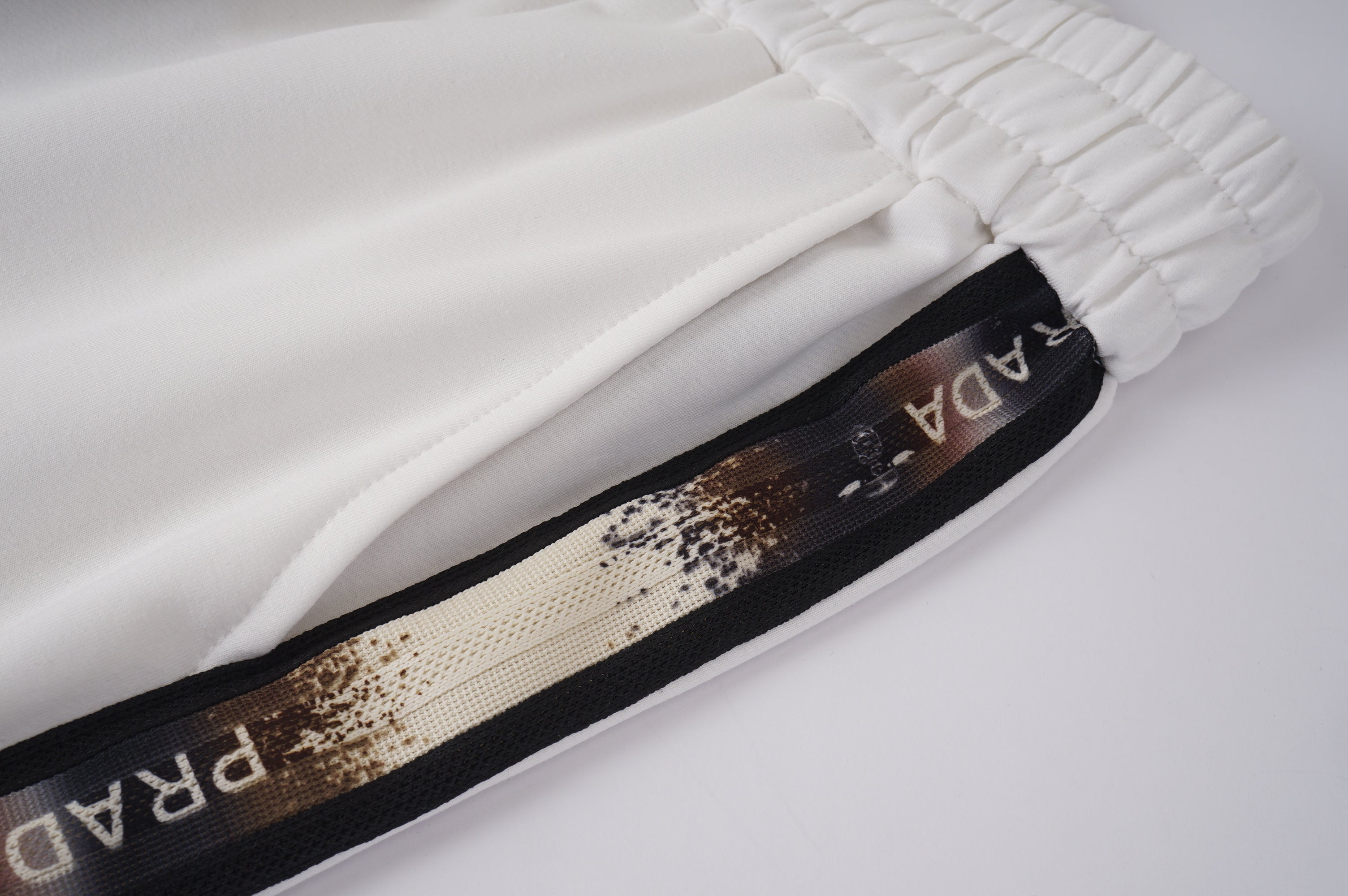 105ZP383U Popular Pants