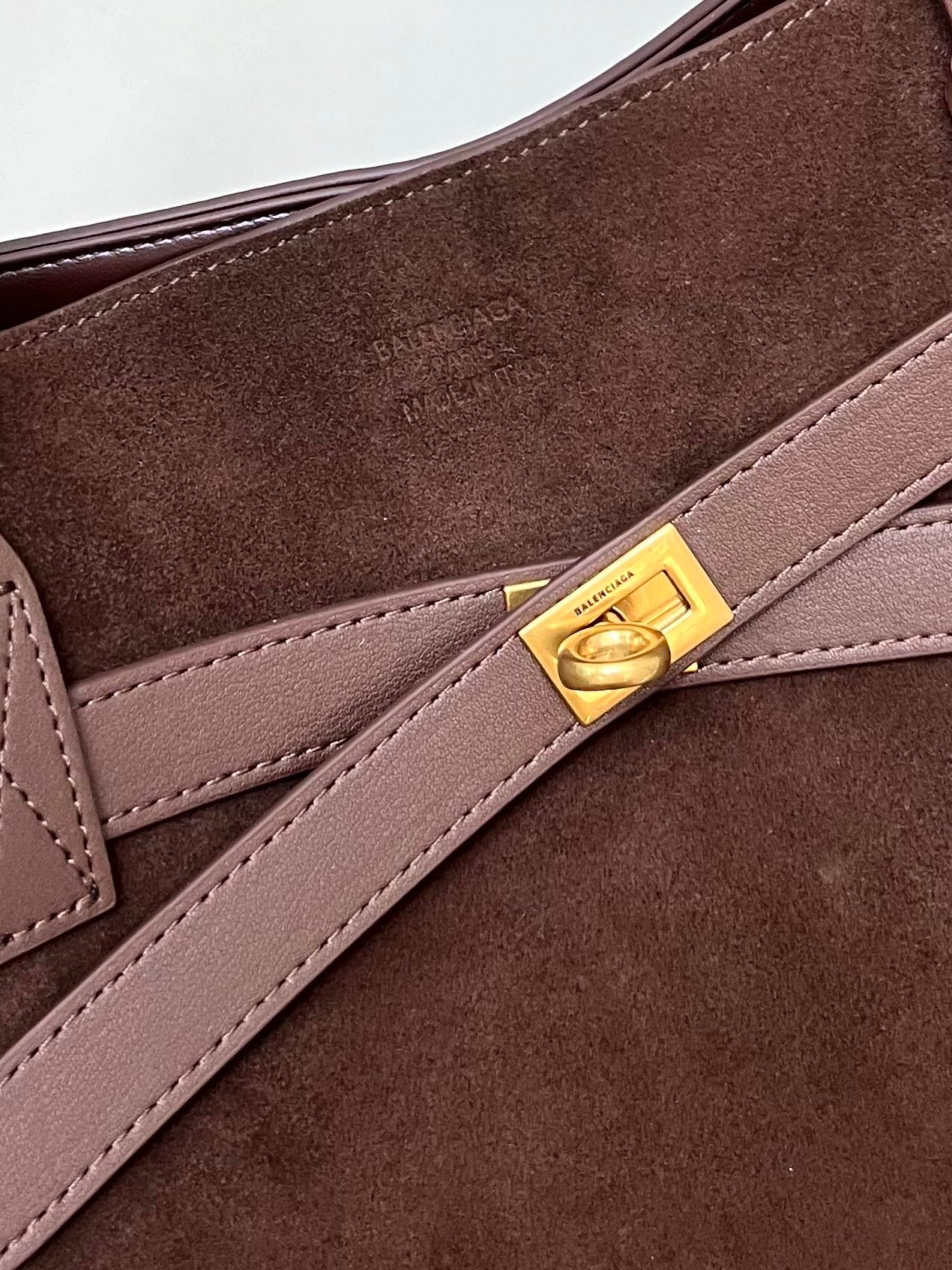 B1P46j170 Popular leather bags