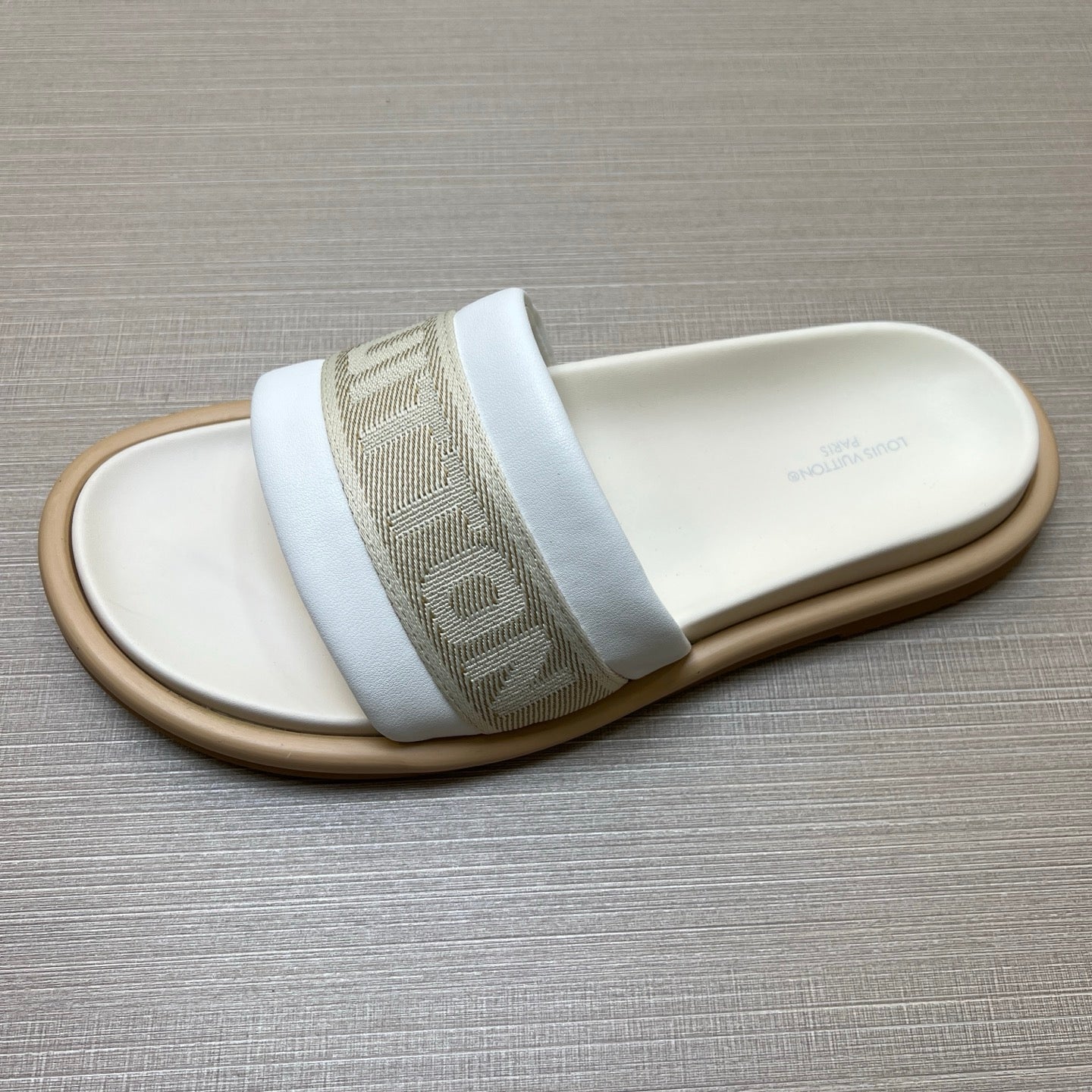 535ZE298Z Popular Slippers